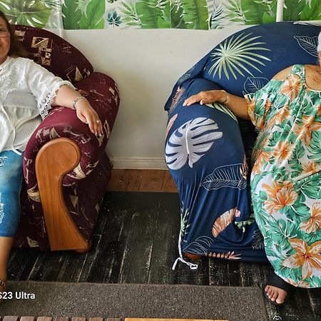 Heleni Jessop's Fatahega Villa Alofi Bagian luar foto